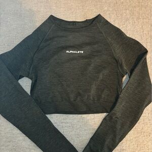 Alphalete long sleeve crop top size small forest green